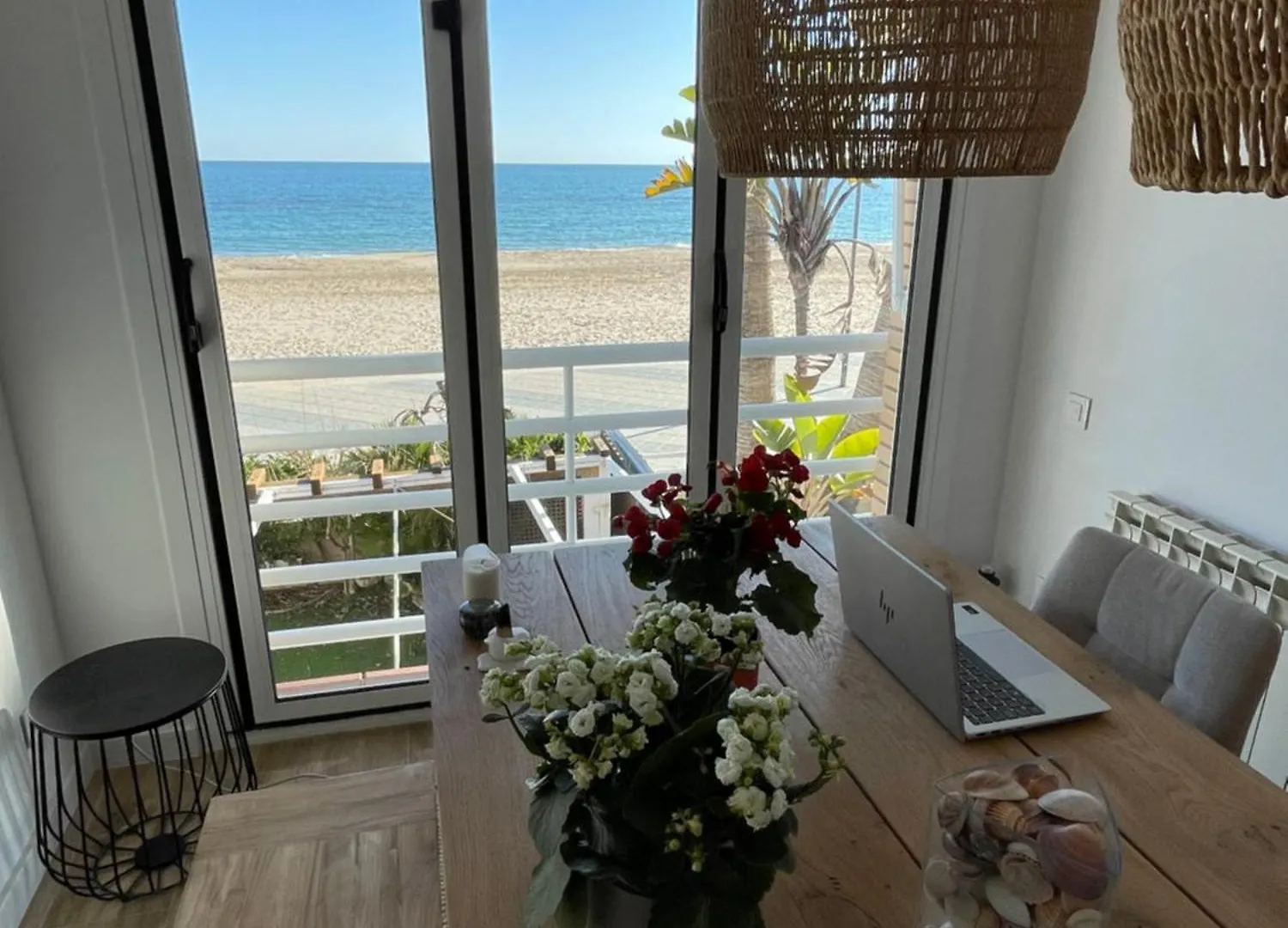 Apartment Duplex, Vistas Espectaculares A Primera Linea De Mar Torredembarra
